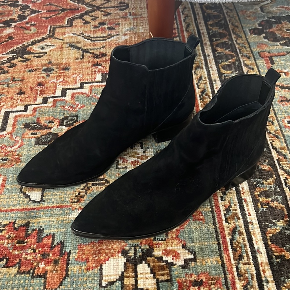 Marc Fisher LTD // Yolli Suede Ankle Bootie